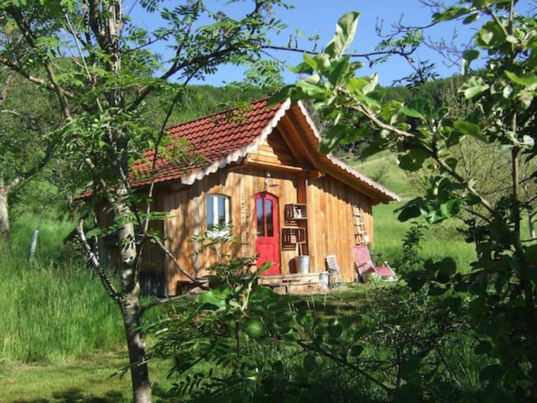 Sonniges, naturnahes Schwarzwald Ferienhäuschen Welschensteinach Exterior foto